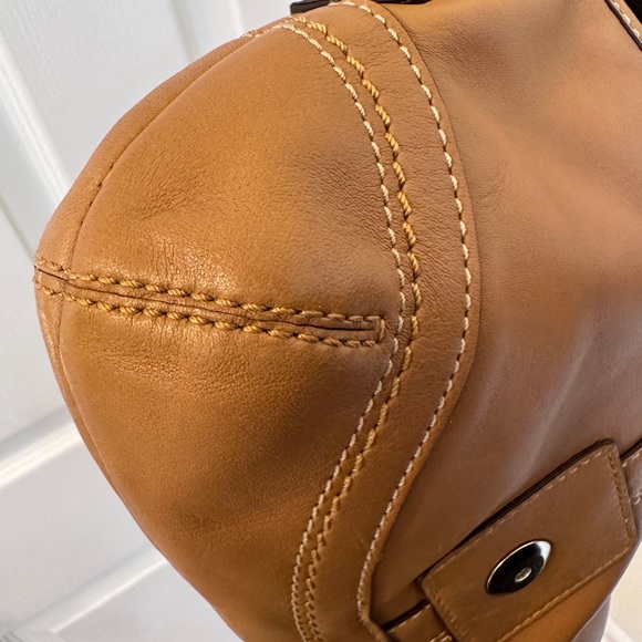 Authentic Coach Purse - Picture 16 of 17